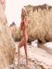 Phoenix Marie голая порно звезда на песчаном пляже, фото 2