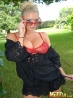 Molly Cavalli огромные голые сиськи и жопа в красном белье на травке (15 фото), фото 4