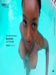 Красивая негритянка с огромными натуральными сиськами под водой, фото 13